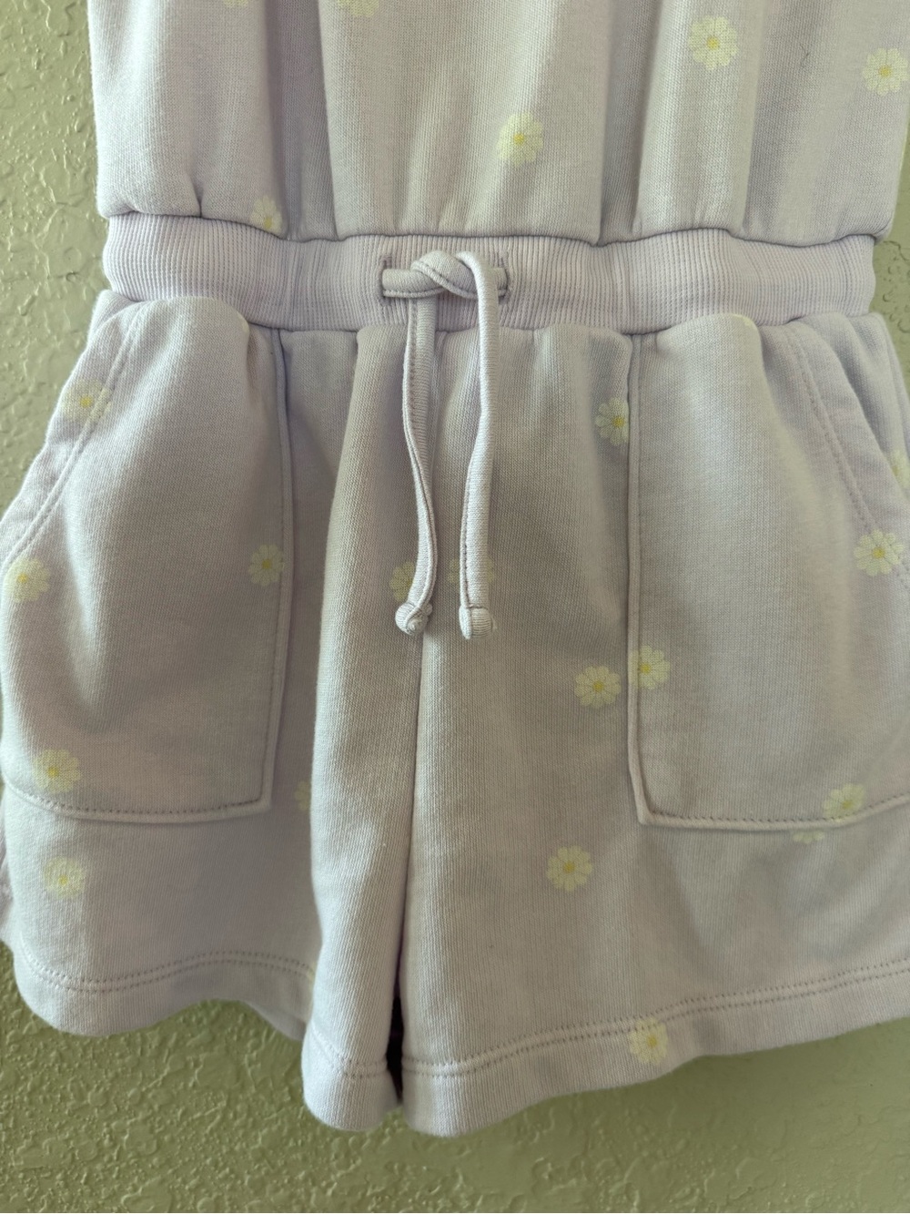 NWOT Old Navy Daisy Drawstring Romper (S) - Picture 2 of 6